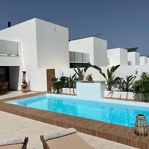 Luna Villa Lajares